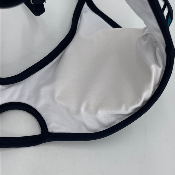 Women's Cupshe Striped Cutout Top & Bottom Bikini Set - Picture 5 of 7